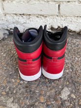 Load image into Gallery viewer, Air Jordan 1 Retro High OG ‘Banned’ 2016 size 9 *no box
