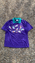 Load image into Gallery viewer, 1990 Cracker Barrel PegiGoff Purple Puffprint Cat Polo Shirt Large
