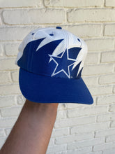 Load image into Gallery viewer, Vintage Logo Athletic Pro Line Dallas Cowboys Sharktooth Snapback OSFA
