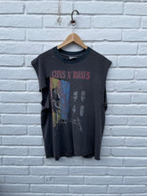 Load image into Gallery viewer, Guns N’ Roses &amp; Metallica North American Tour Band Tee Large *THRASHED
