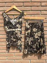 Load image into Gallery viewer, Vintage Top &amp; Skirt Set
