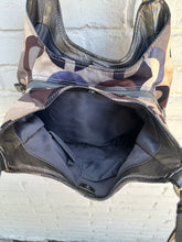 Load image into Gallery viewer, Coach Madison Graphic Op Art Sequin Maggie Shoulder Bag
