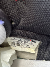 Load image into Gallery viewer, Air Jordan 1 Retro High OG ‘Banned’ 2016 size 9 *no box
