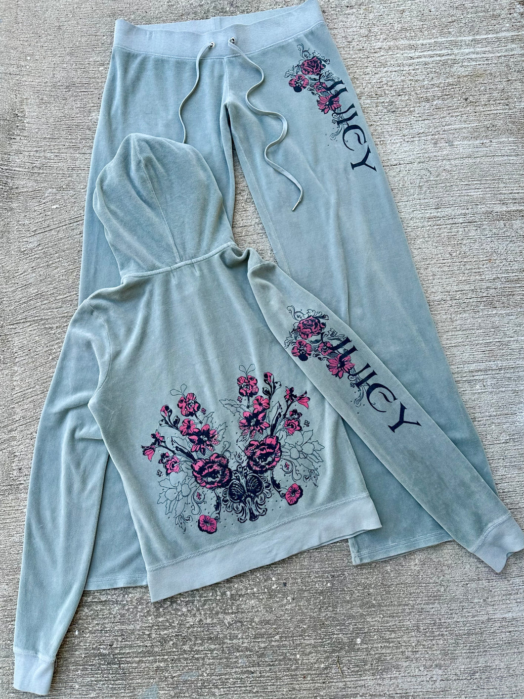 Vintage Juicy Couture Velour Tracksuit Set