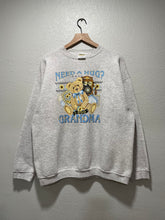 Load image into Gallery viewer, 90’s Vintage “Need A Hug? Call 1-800-Grandma” Crewneck XL
